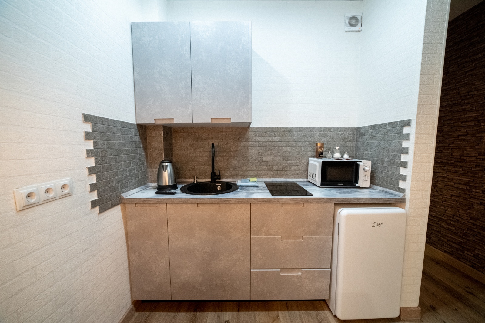 Квартира-студия, 28 м²