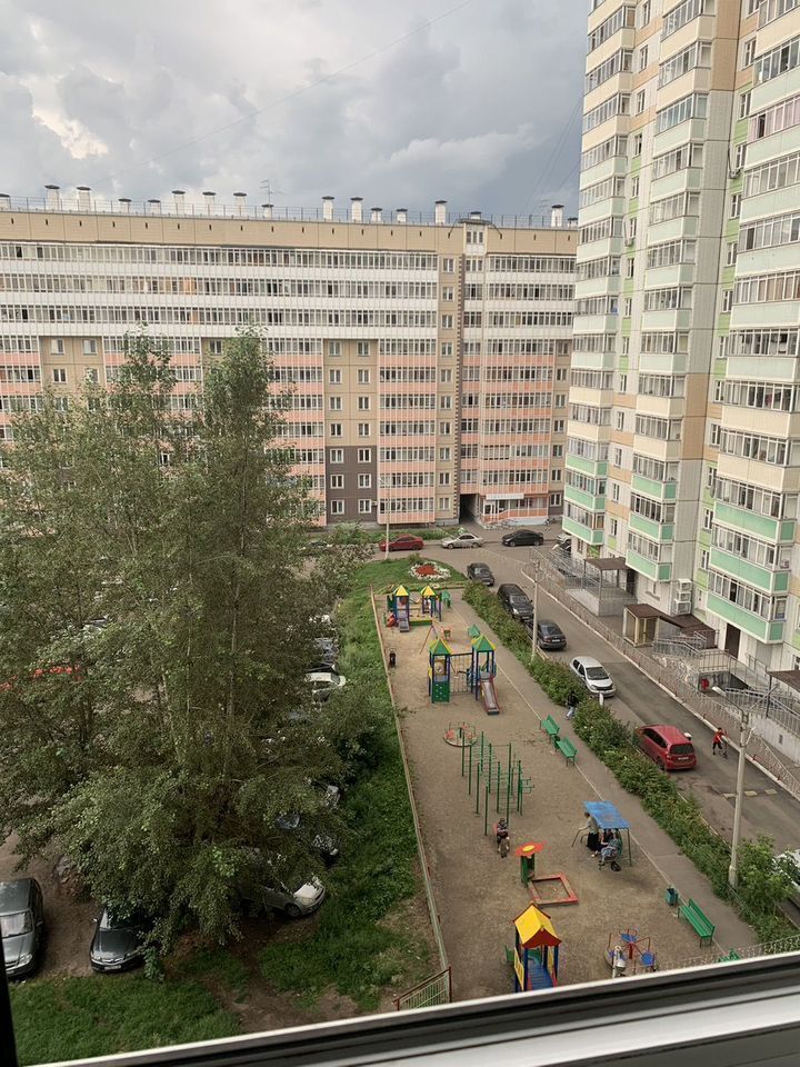 Студия на Калинина, 15
