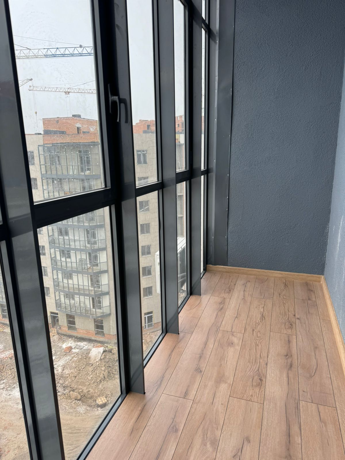 Однокомнатная квартира ул.Петра Подзолкова д.6 ( 9 этаж)