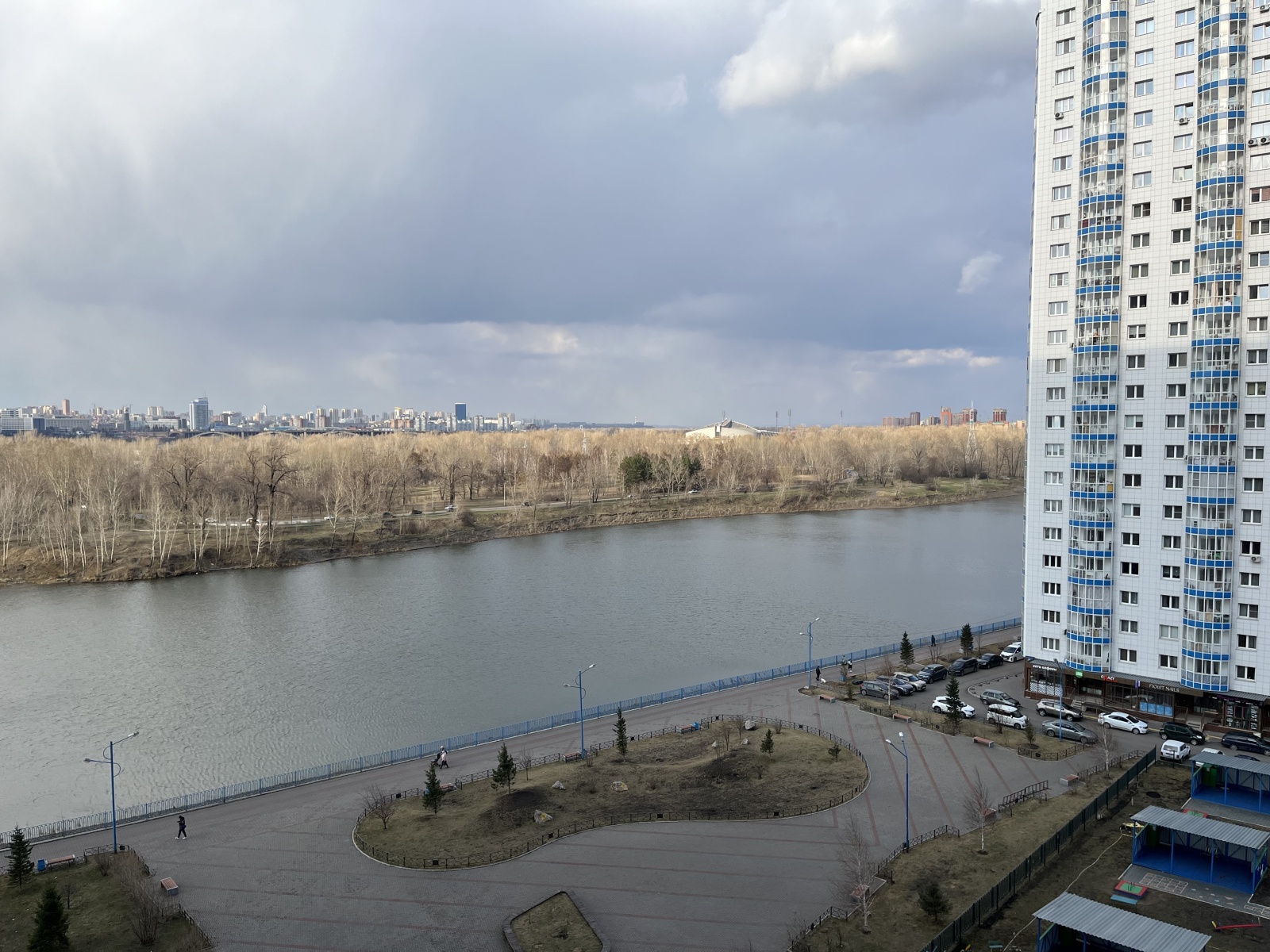 Уютная квартира на берегу Енисея
