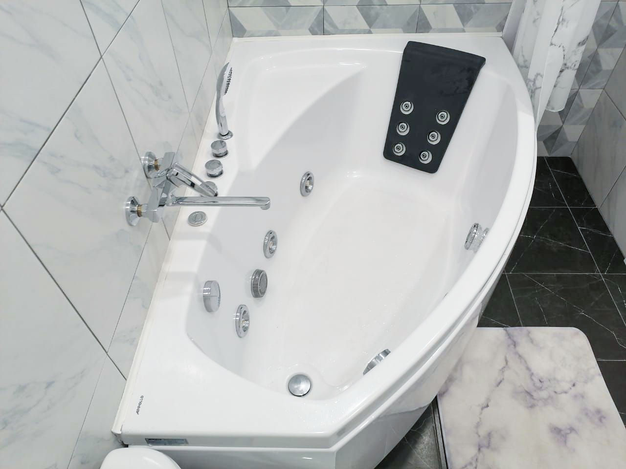 1 комнатная квартира с джакузи