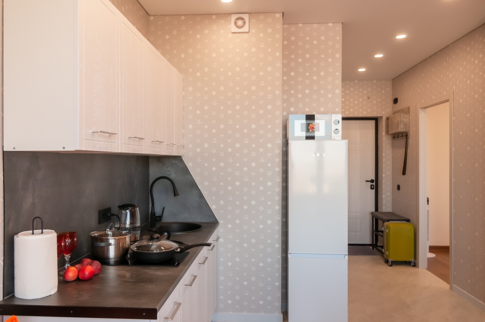DAY Апартаменты HOME