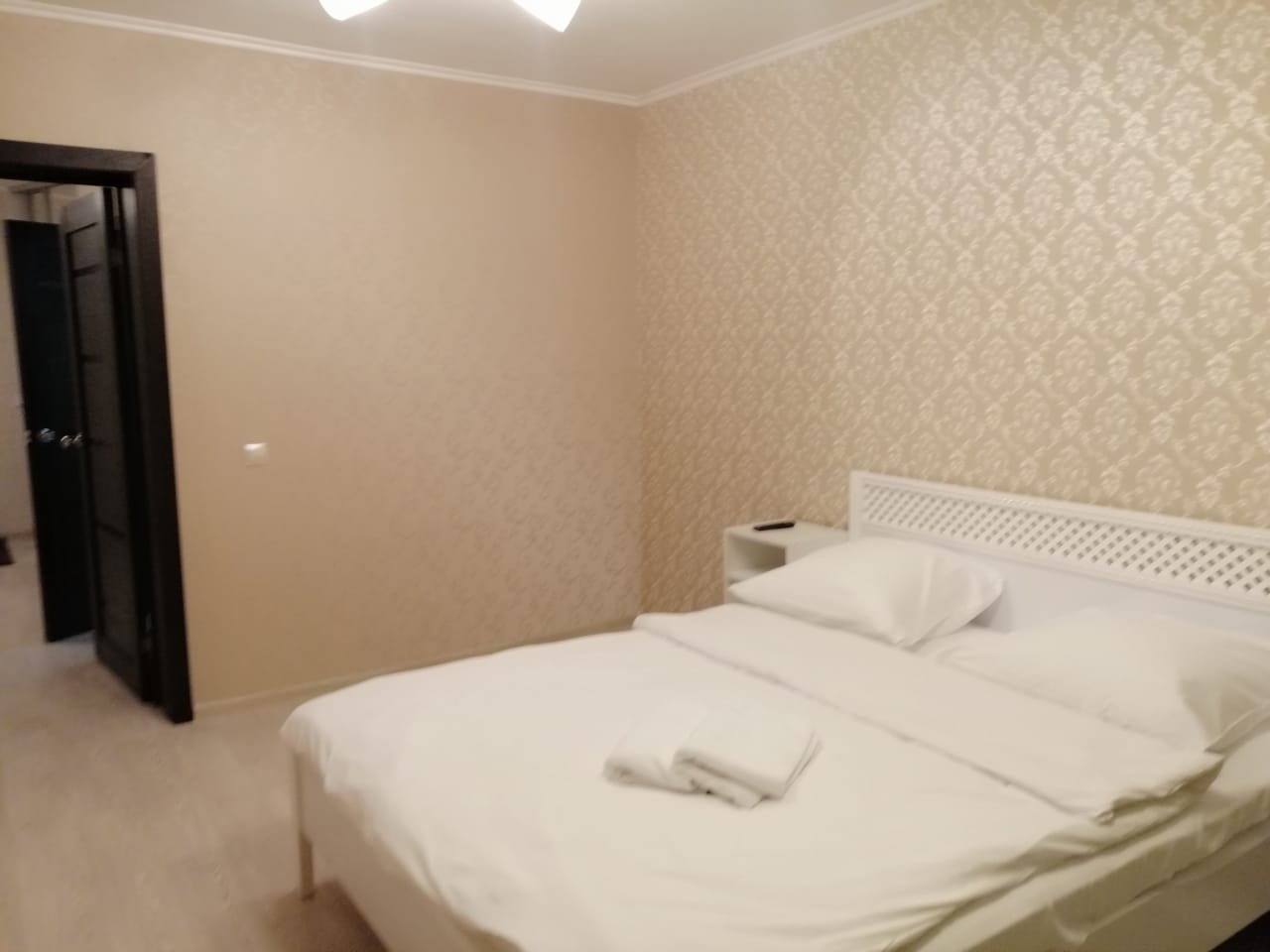 Двухкомнатная квартира ул.Авиаторов д.38 (10 этаж)