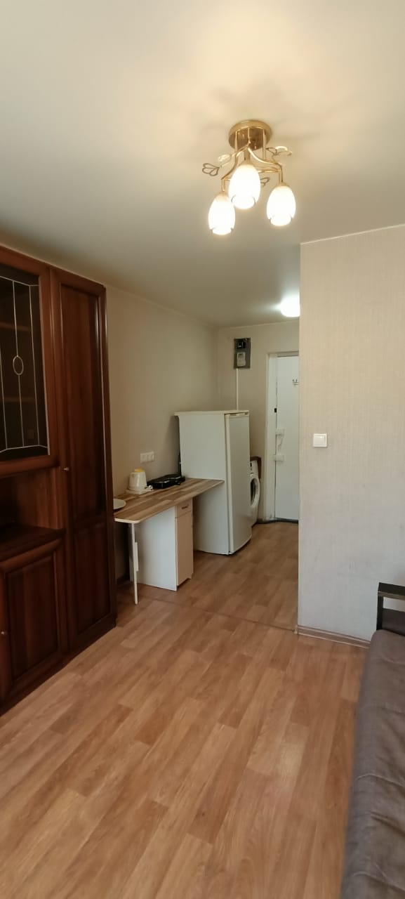 Гостинка посуточно 18 кв.м. на набережной р. Енисей